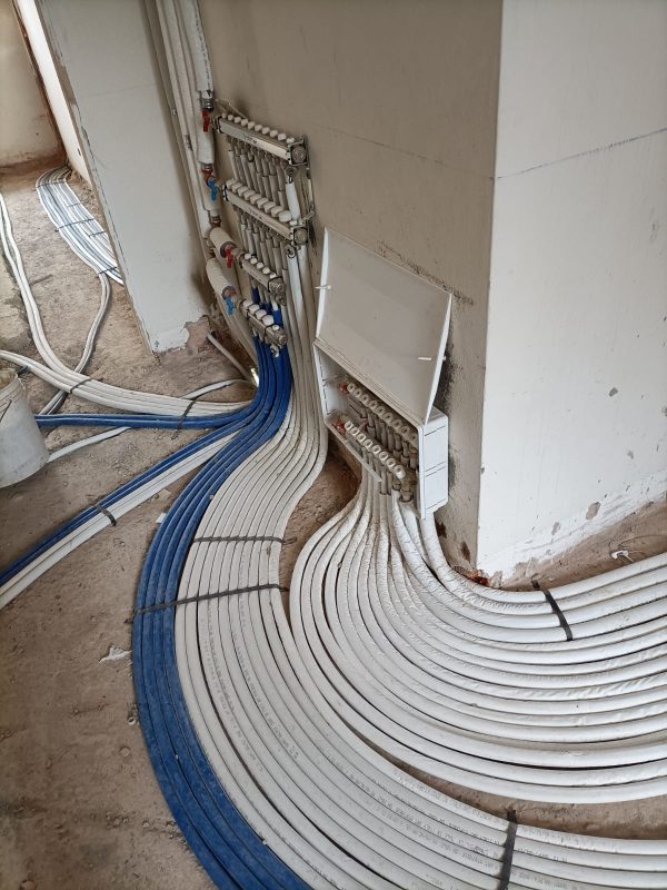 PHOTO-2024-12-09-17-08-04