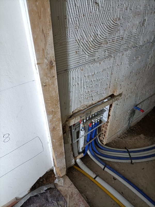 PHOTO-2024-12-09-17-08-07